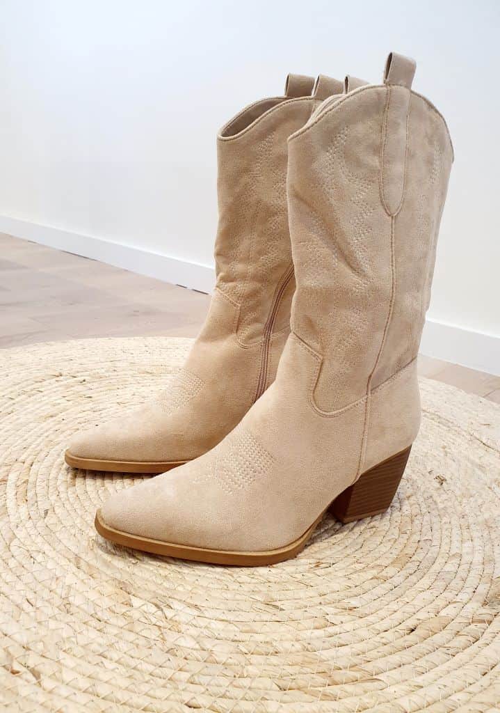 dames-cowboy-laarzen-beige-western-boots-fashion-musthaves