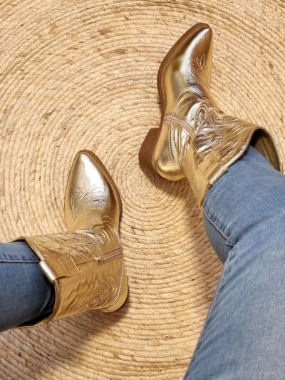 cowboy-boots-goud-dames-western-laarsjes-festival-mode-musthaves