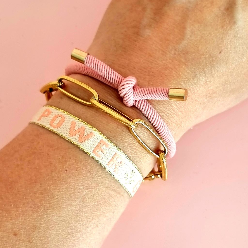 armband-nude-roze-girlpower-geluksarmband-ibiza-boho-style-fashion-sieraden-webshop