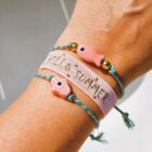 geweven-surf-koord-geluksarmbandje-armband-met-hamsa-hand-roze-keramiek-sieraden-musthaves-diy-inspiratie