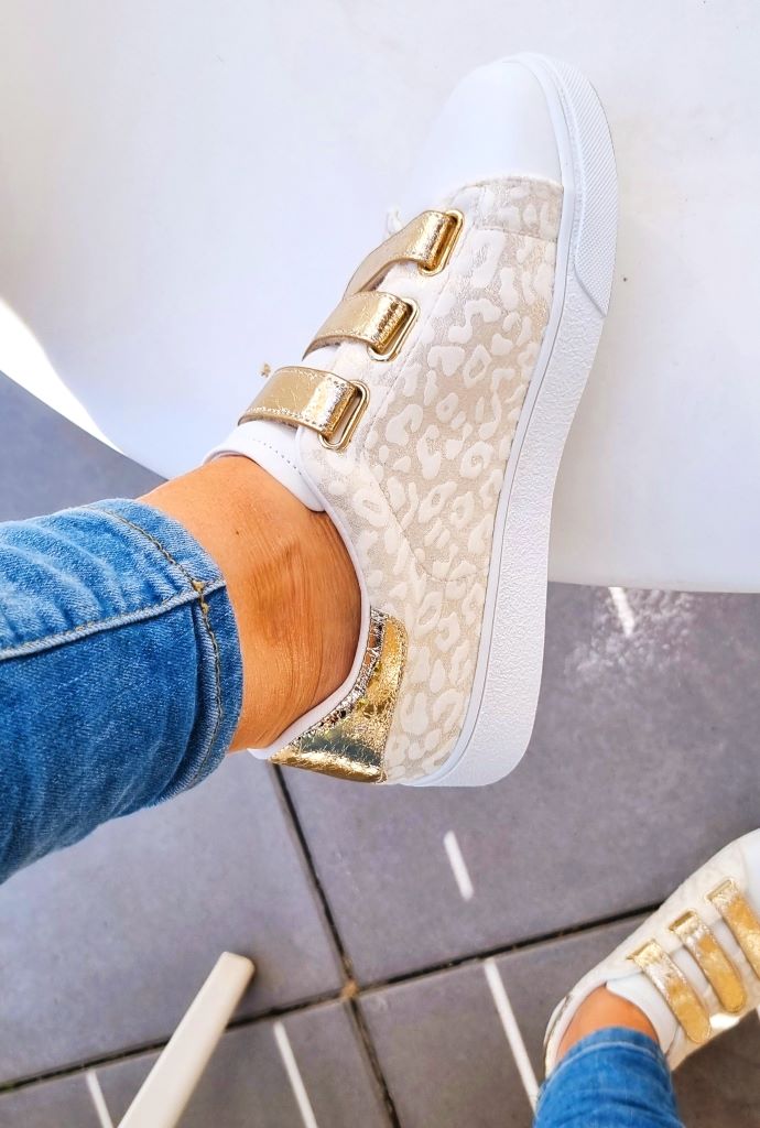 sneakers-leopard-klittenband-goud-fashion-musthaves-nederland-webshop-thefashionlabel