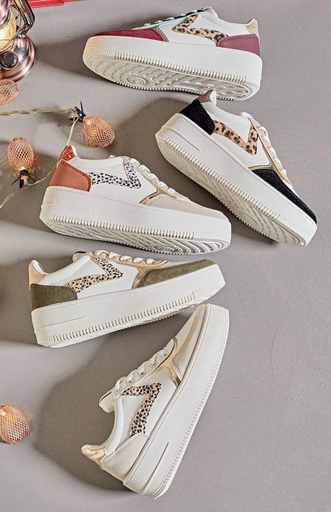 witte-sneakers-leopard-design-dames-lage-gympen-fashion-musthaves-thefashionlabel-webshop