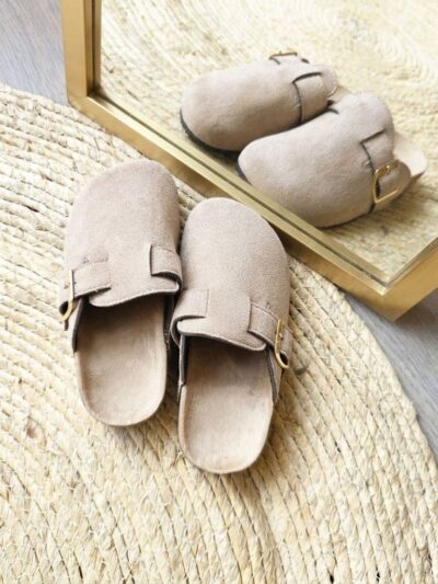 kids-clogs-met-gesp-beige